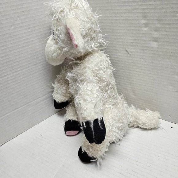Hand On Bible Puppet Shaggy Sheep Lamb Cuddles Teacher Fun Kids - Picture 5 of 16
